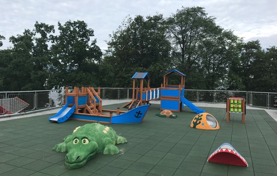 $section['image-alt-' . ($i + 1)]